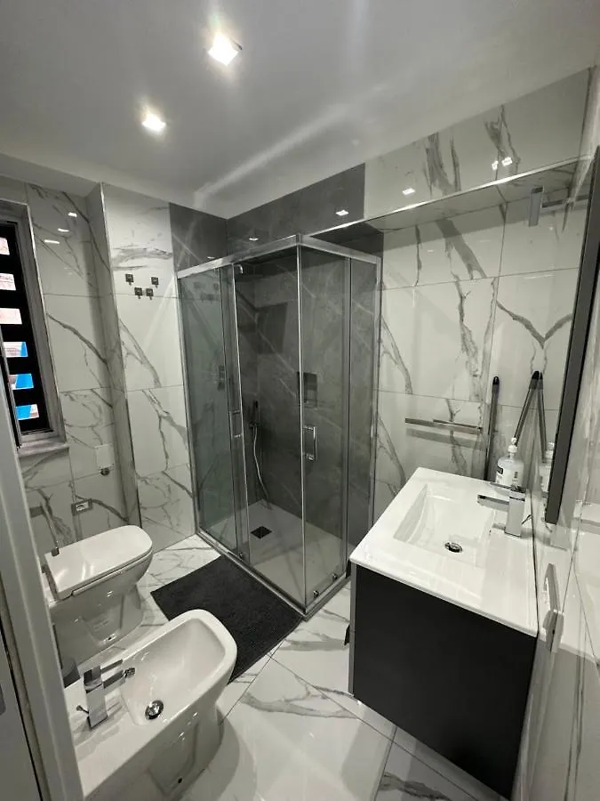 Mavy House Napoli Apartment 0*, Naples